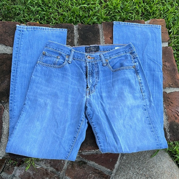 Lucky brand "181 relaxed straight" distressed blue jeans size 31 - Picture 3 of 7